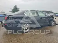 2015 Infinity Q50 фото