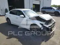 2015 Infinity Q50 фото
