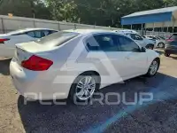 2015 Infinity Q40 фото