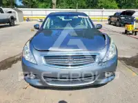 2015 Infinity Q40 фото