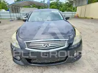 2015 Infinity Q40 photo