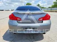 2015 Infinity Q40 фото