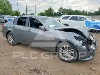 2015 Infinity Q40 фото