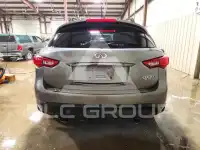2015 Infinity QX70 фото