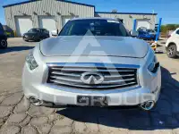 2015 Infinity QX70 фото