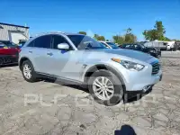 2015 Infinity QX70 фото