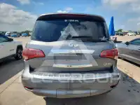 2015 Infinity QX80 photo