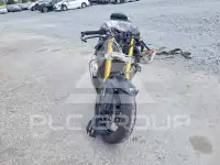 2015 Suzuki GSX-R750 фото