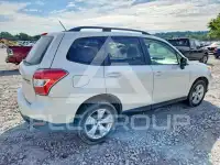 2015 Subaru Forester photo