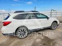 2015 Subaru Outback photo