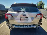 2015 Subaru Outback photo