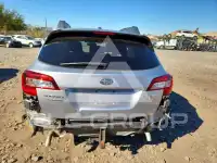 2015 Subaru Outback photo
