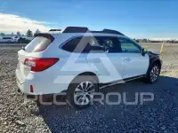 2015 Subaru Outback photo