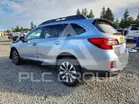 2015 Subaru Outback photo