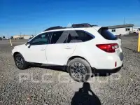 2015 Subaru Outback photo