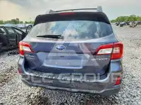 2015 Subaru Outback photo