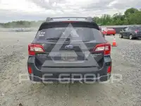 2015 Subaru Outback photo