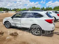 2015 Subaru Outback photo