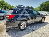 2015 Subaru Outback photo