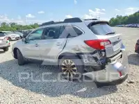 2015 Subaru Outback photo
