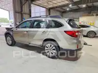 2015 Subaru Outback photo