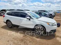 2015 Subaru Outback photo