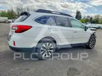 2015 Subaru Outback photo
