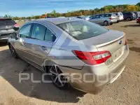 2015 Subaru Legacy фото