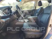 2015 Subaru Legacy фото