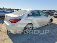 2015 Subaru Legacy photo