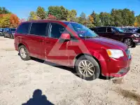 2015 Dodge CARAVAN photo