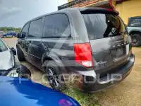2015 Dodge CARAVAN фото