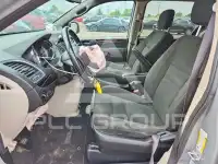 2015 Dodge CARAVAN фото