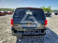 2015 Dodge CARAVAN photo
