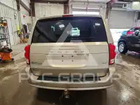 2015 Dodge CARAVAN фото