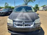 2015 Dodge CARAVAN фото