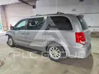 2015 Dodge CARAVAN фото