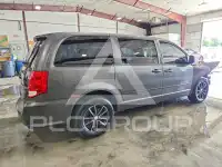 2015 Dodge CARAVAN фото
