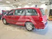 2015 Dodge CARAVAN фото