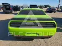 2015 Dodge CHALLENGER photo