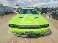 2015 Dodge CHALLENGER photo