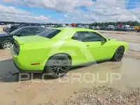 2015 Dodge CHALLENGER photo