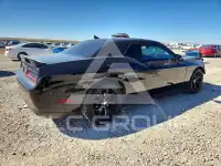 2015 Dodge CHALLENGER photo