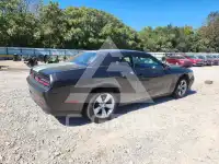 2015 Dodge CHALLENGER photo