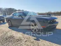 2015 Dodge CHALLENGER photo