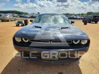 2015 Dodge CHALLENGER фото