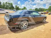 2015 Dodge CHALLENGER фото