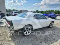 2015 Dodge CHALLENGER фото