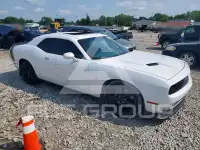 2015 Dodge CHALLENGER фото