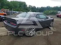 2015 Dodge CHALLENGER фото